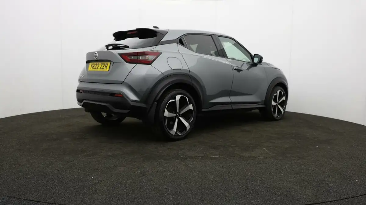 2022-nissan-juke-10-dig-t-tekna-big-31