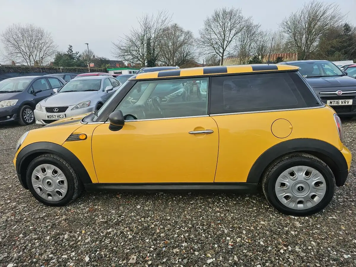2009-mini-cooper-14-one-95bhp-big-3