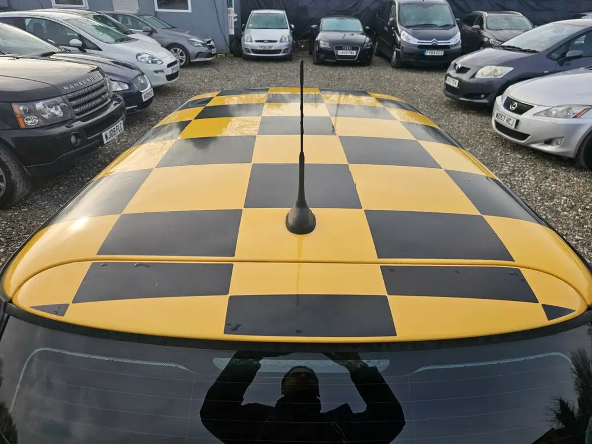 2009-mini-cooper-14-one-95bhp-big-7