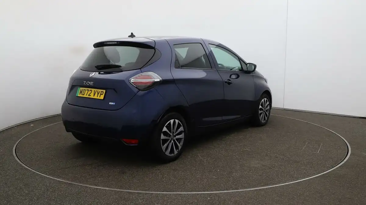 2022-renault-zoe-e-gt-line-big-51
