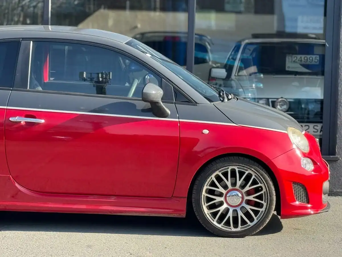 2012-abarth-595-big-10