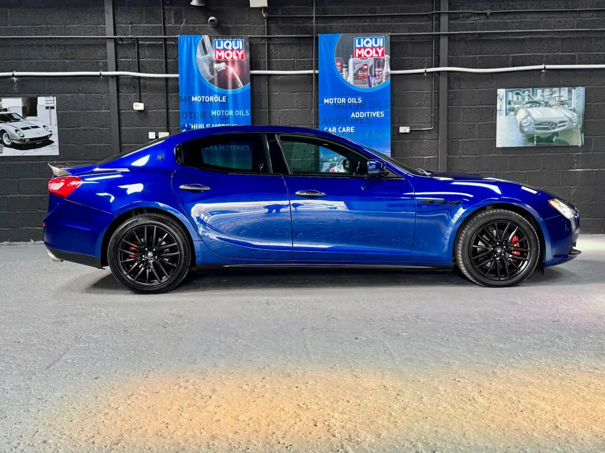 2014-maserati-ghibli-30td-big-7
