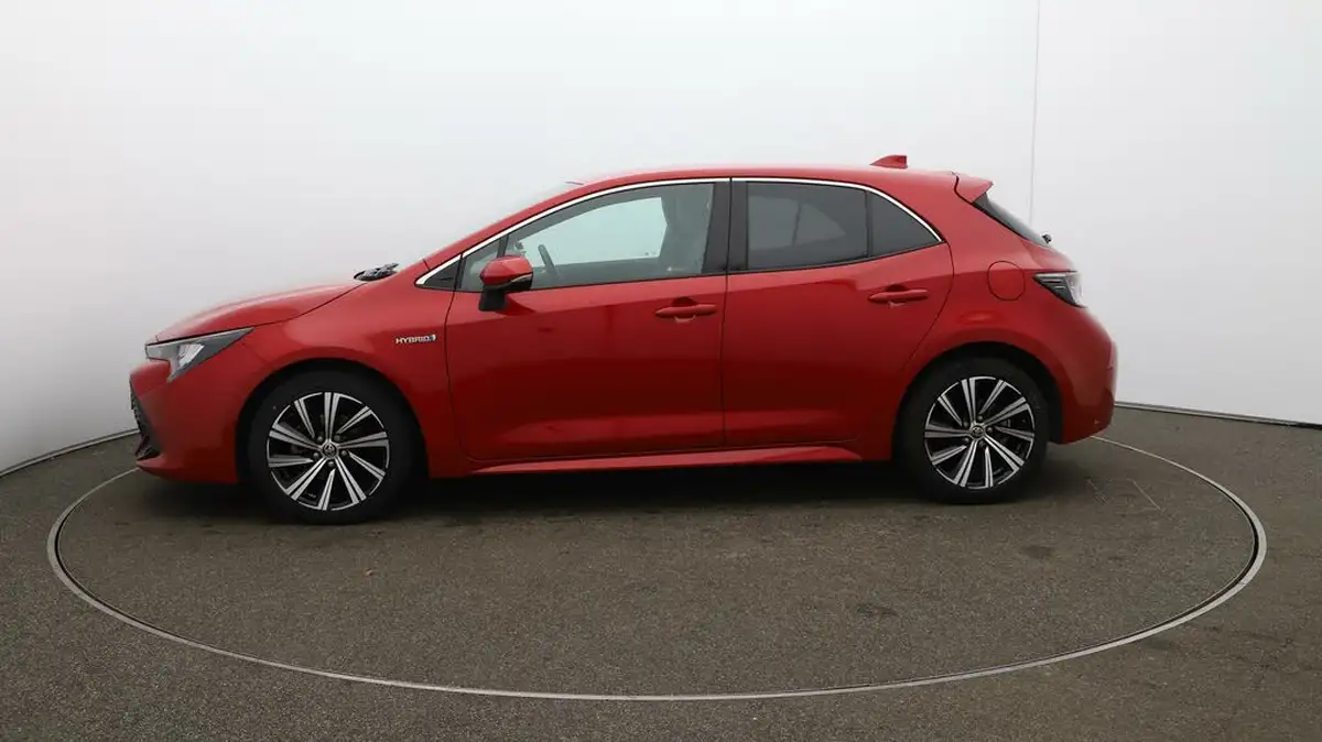 2021-toyota-corolla-18-vvt-i-design-spare-wheel-hatchback-5d-big-4
