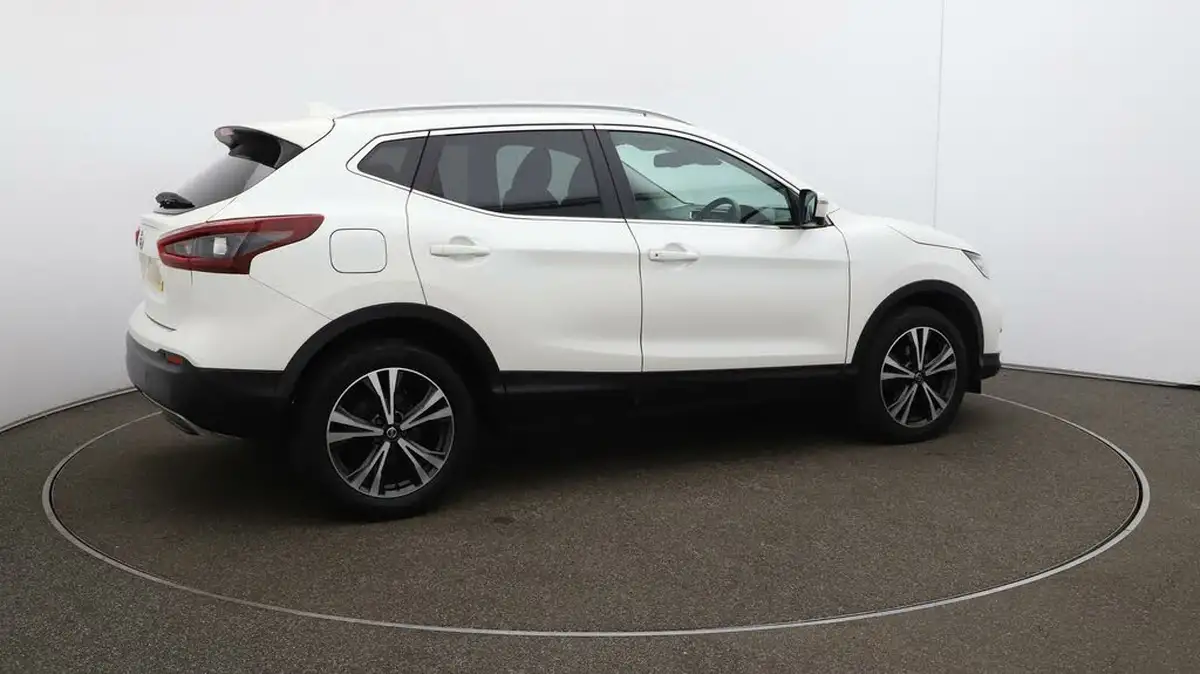 2020-nissan-qashqai-13-dig-t-n-connecta-140ps-big-50