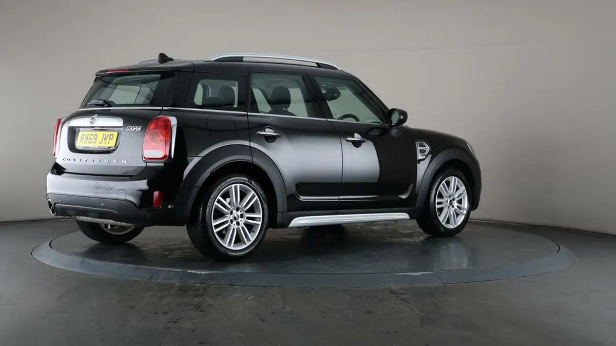 2019-mini-countryman-15-cooper-exclusive-auto-big-64