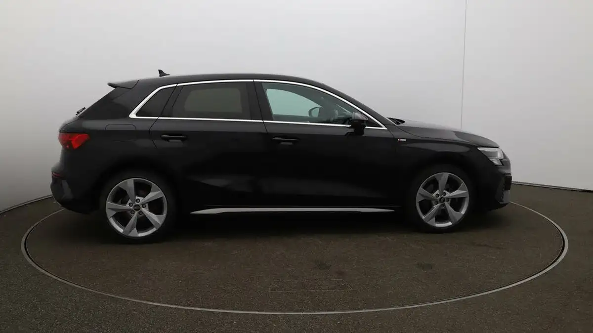 2021-audi-a3-14-40-tfsi-e-s-line-big-42