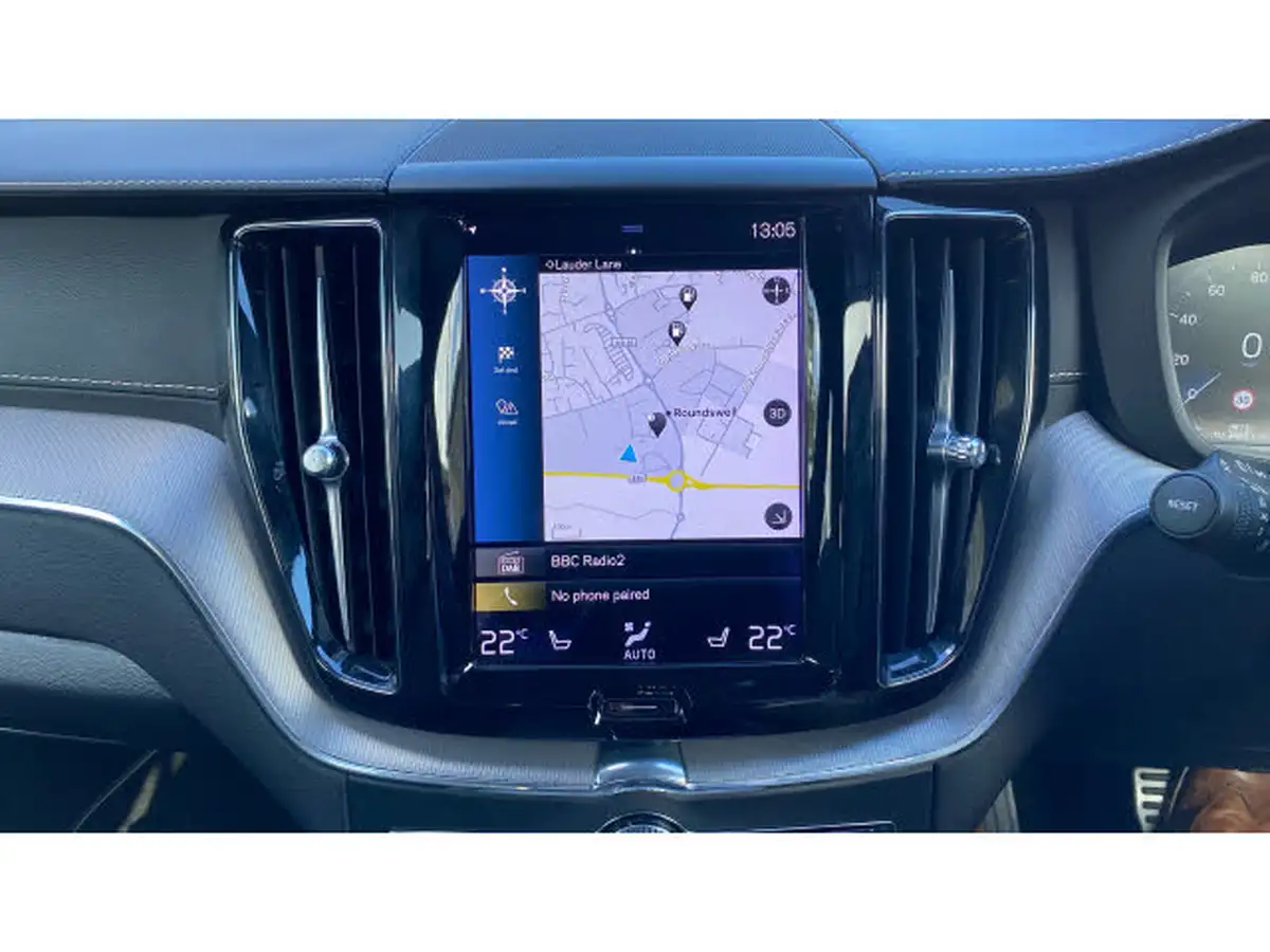 2021-volvo-xc60-20-b5-r-design-pro-awd-big-30