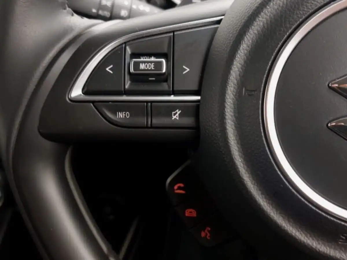 2024-suzuki-swift-12-dualjet-sz5-big-15