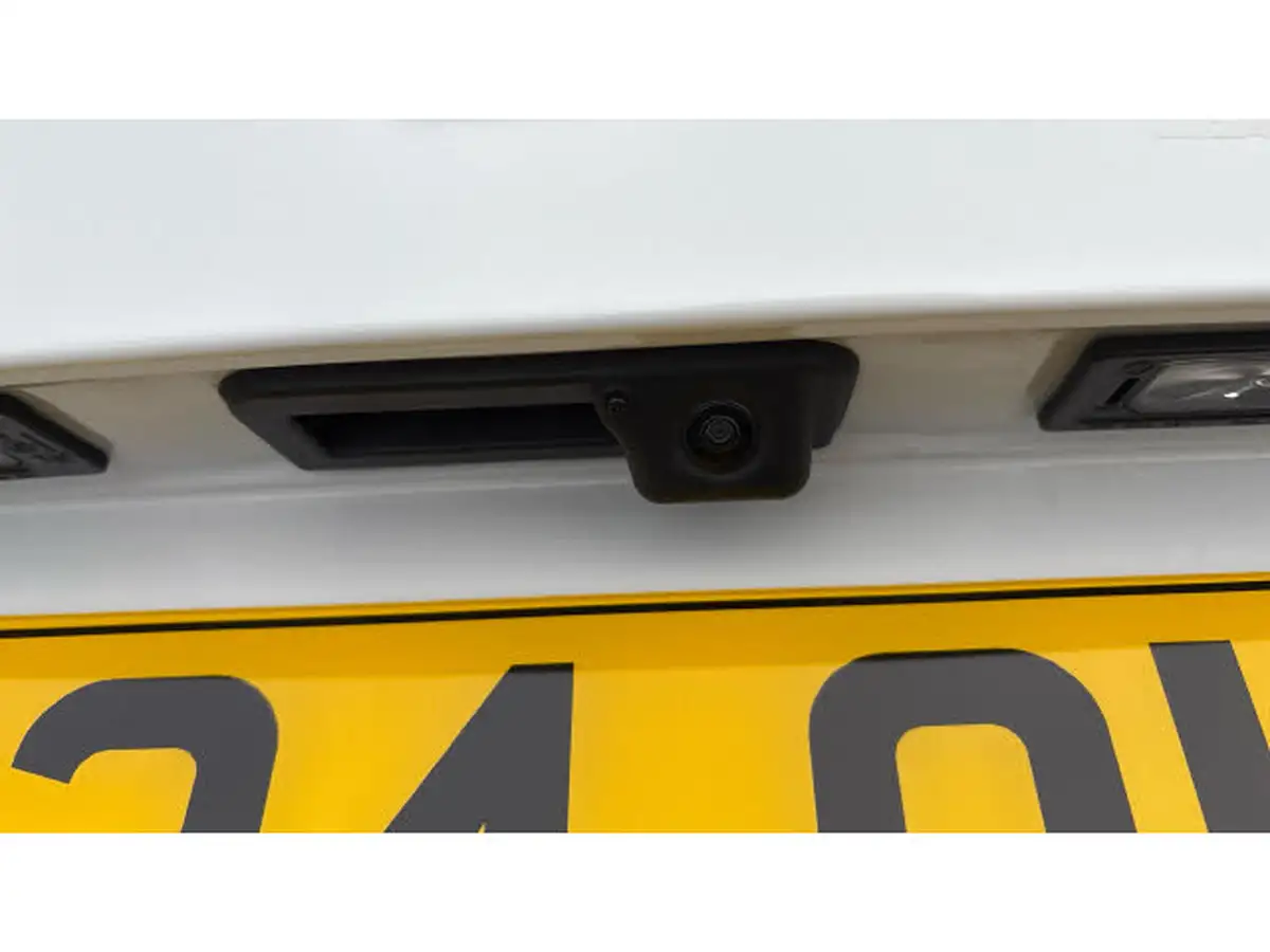 2024-skoda-kamiq-15-tsi-monte-carlo-dsg-big-20