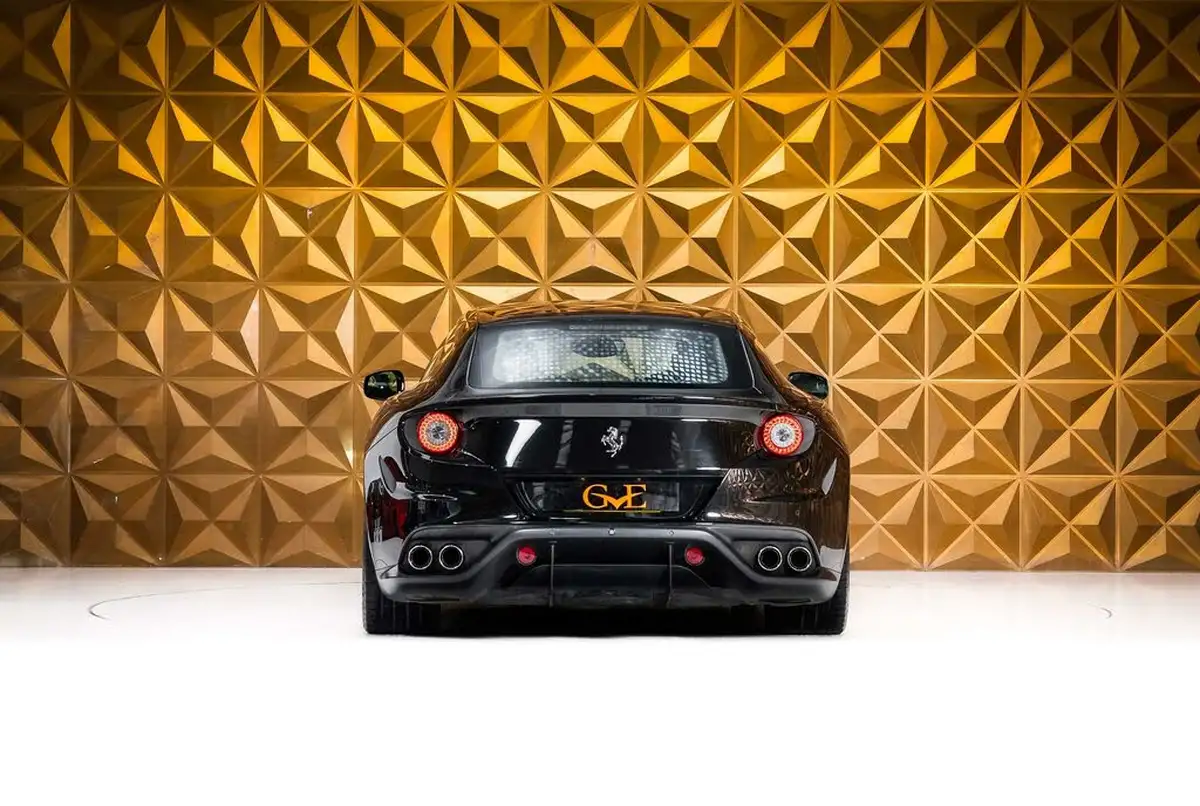 2012-ferrari-ff-63-big-5