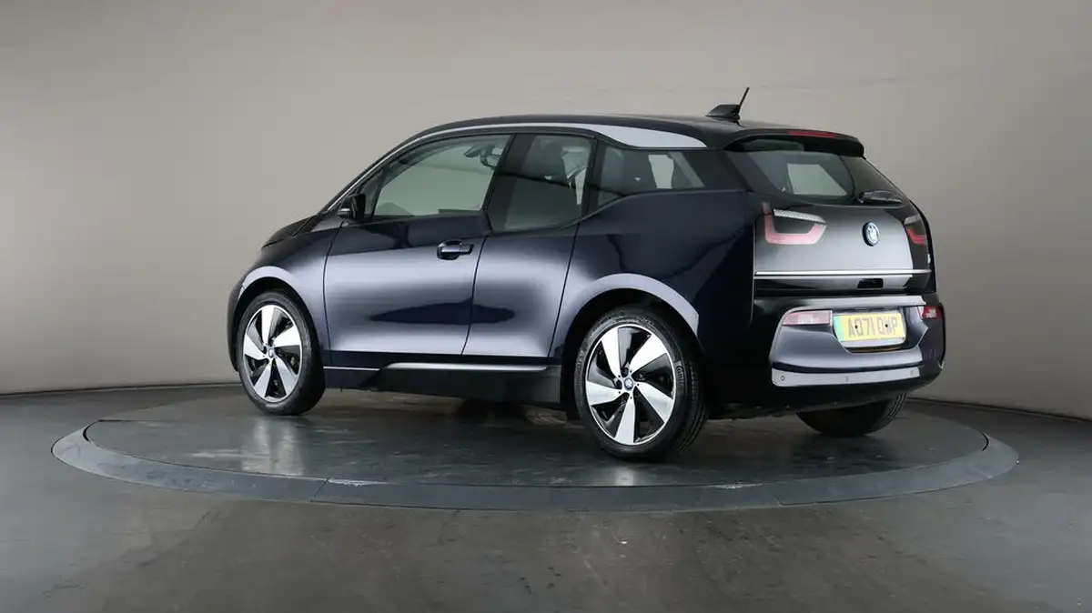 2021-bmw-i3-e-120-ah-big-70