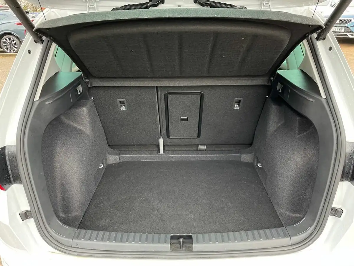 2024-cupra-ateca-15-ecotsi-v2-big-10