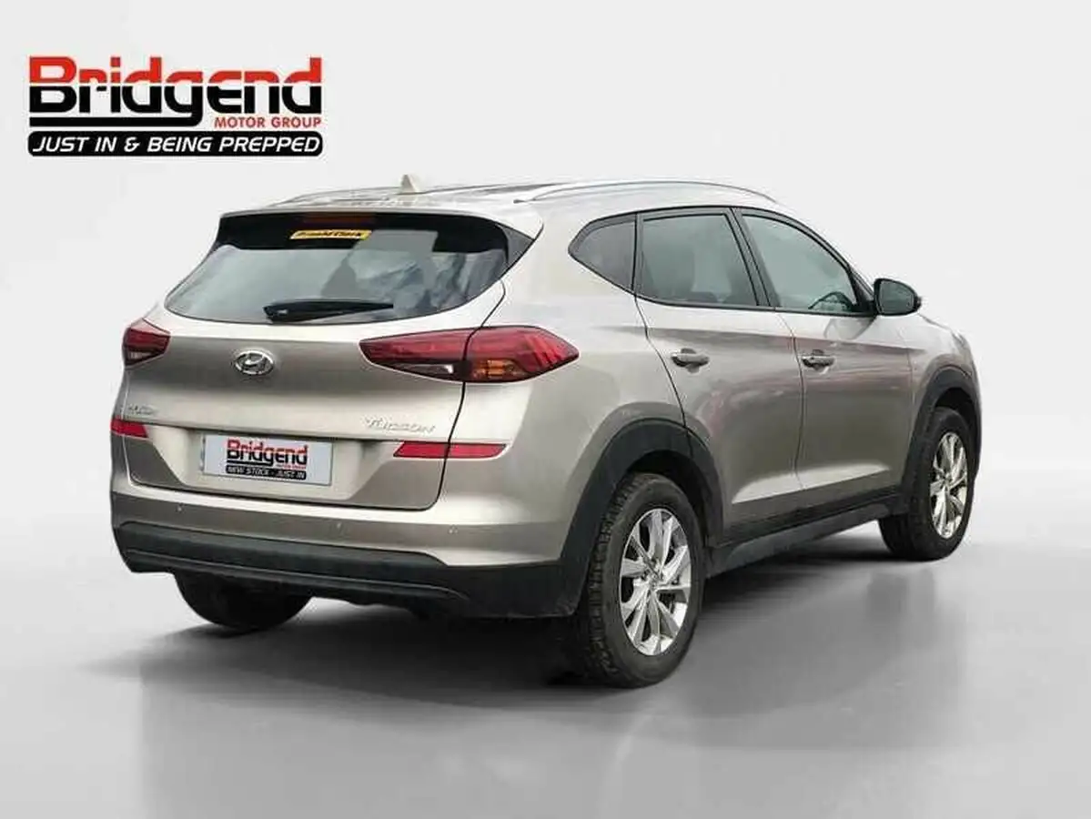 2018-hyundai-tucson-16-gdi-se-nav-big-2