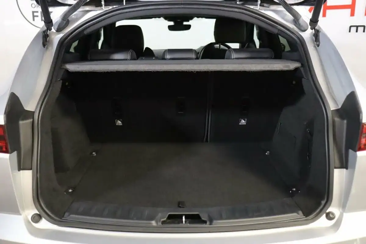 2018-jaguar-e-pace-20-i4d-r-dynamic-hse-180ps-big-18