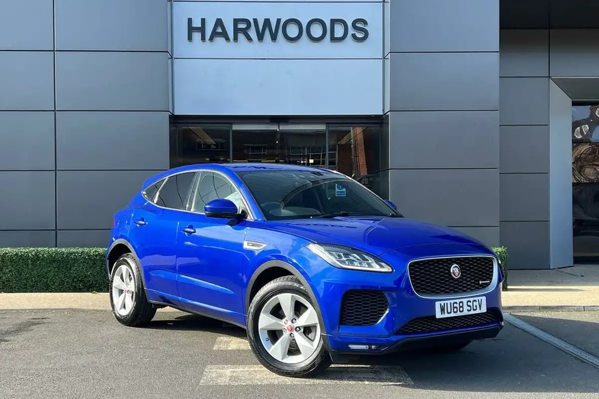 2018-jaguar-e-pace-20-i4d-r-dynamic-s-180ps-awd-auto-big-0