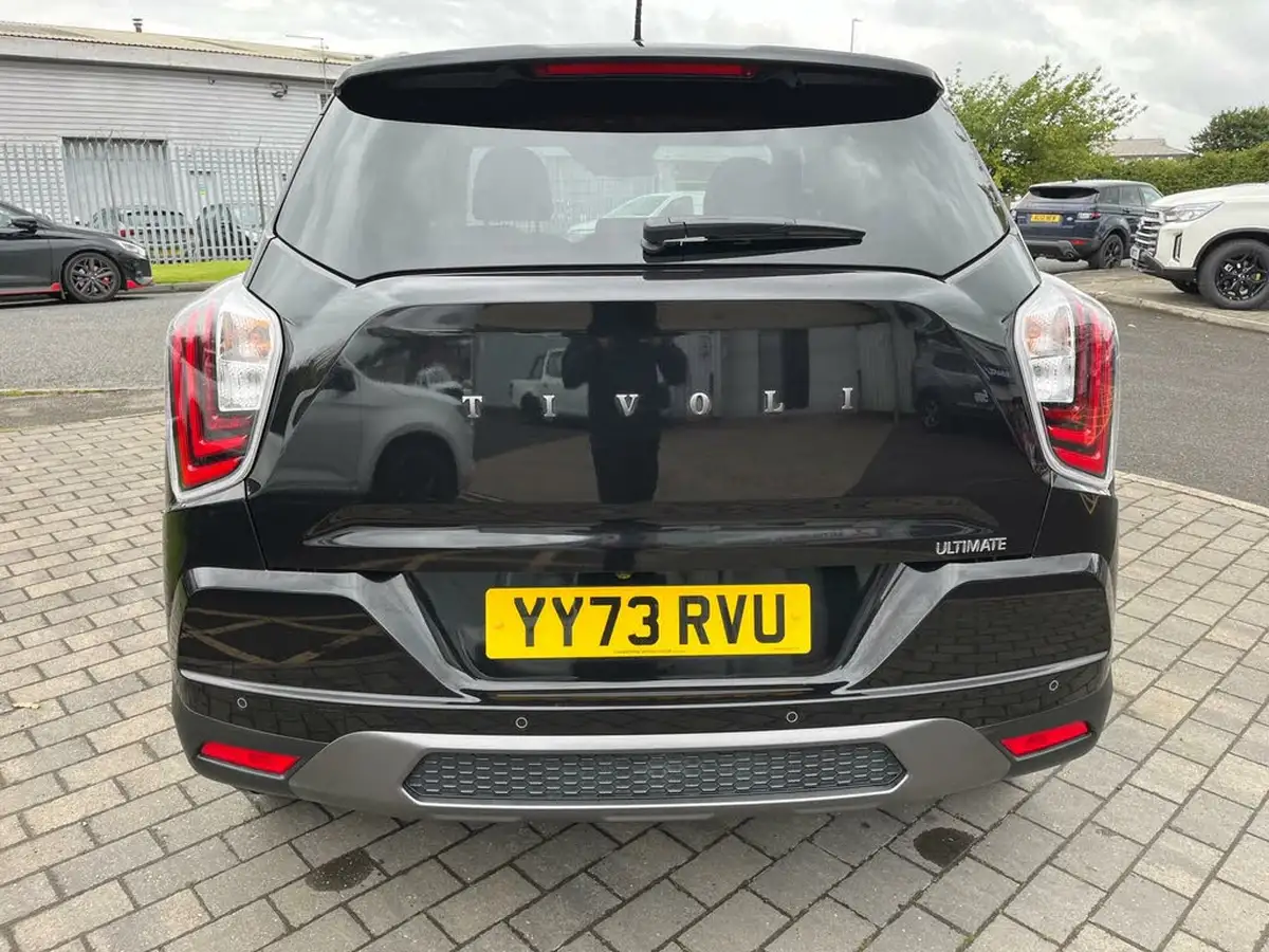 2024-kgm-ssangyong-tivoli-15-k40-big-4