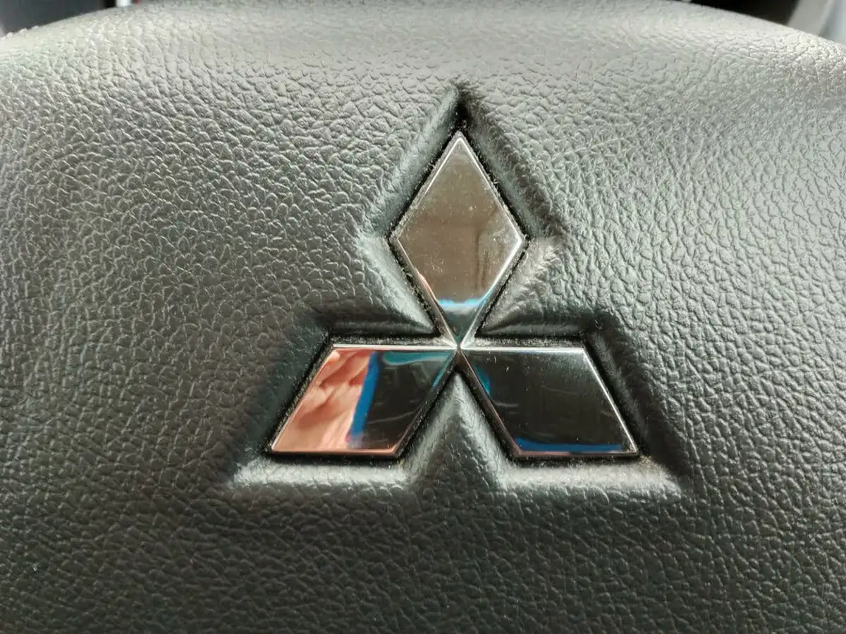 2021-mitsubishi-l200-22di-d-barbarian-x-big-38