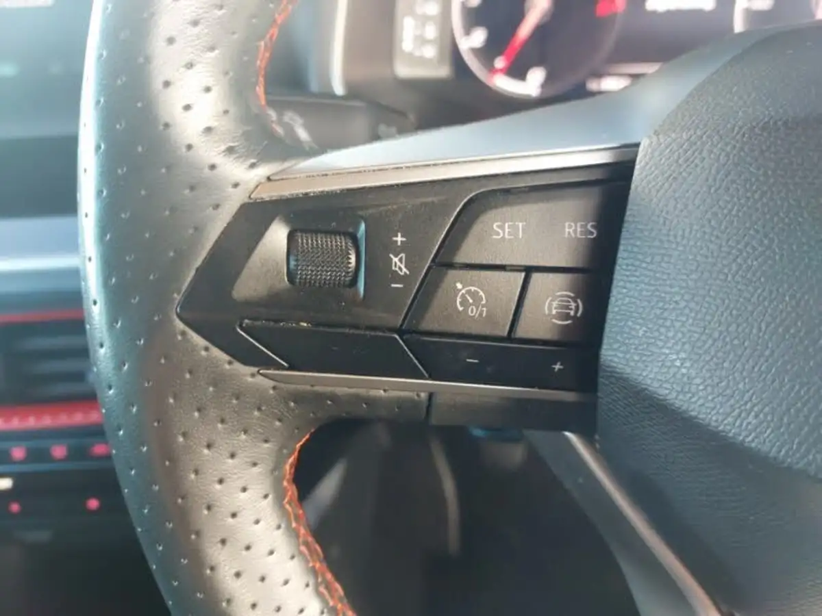 2022-seat-arona-10-tsi-fr-sport-big-9