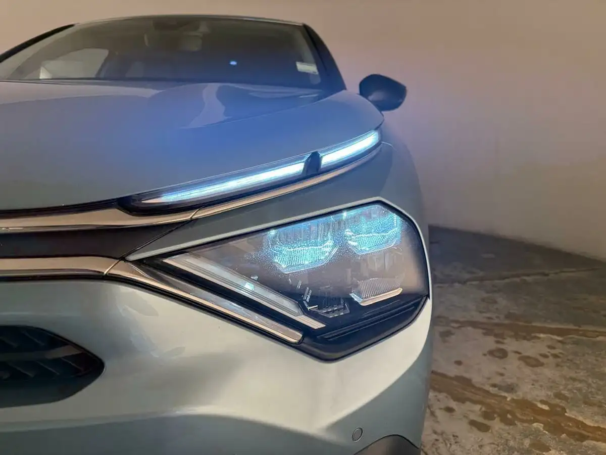 2021-citroen-c4-12-puretech-shine-plus-130ps-big-48
