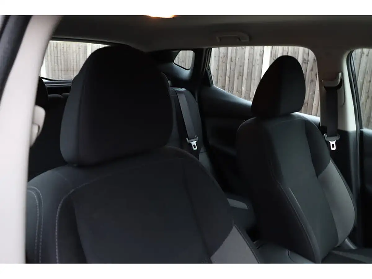 2020-nissan-qashqai-13-dig-t-acenta-premium-160ps-dct-big-23