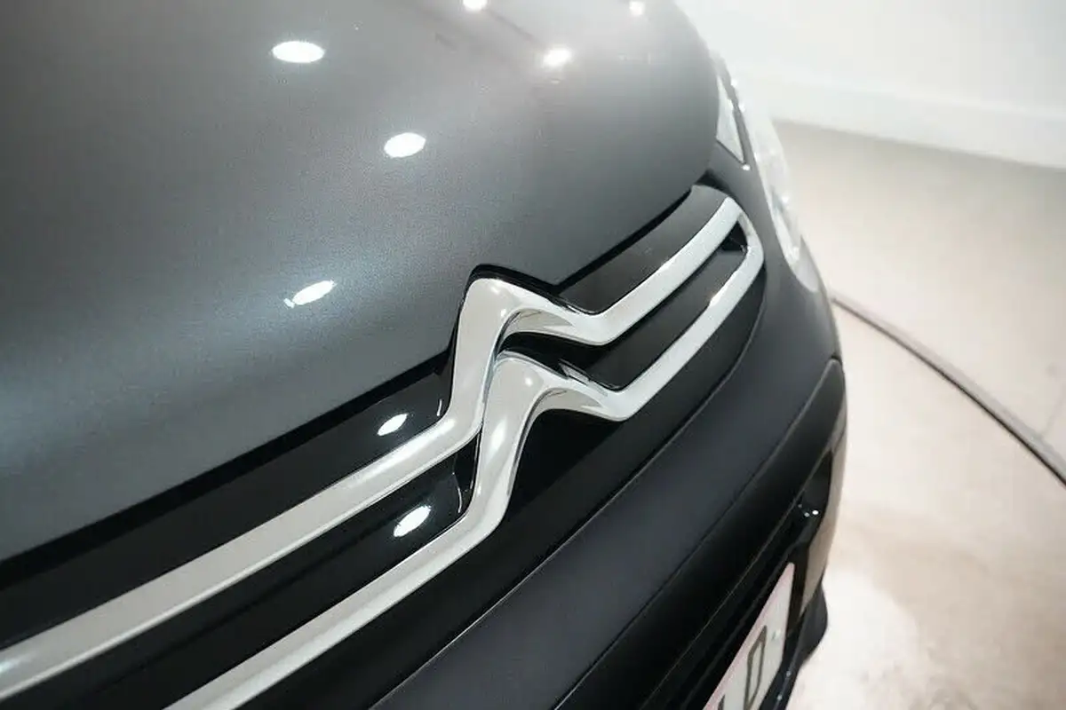 2021-citroen-c1-10-vti-shine-5d-big-16