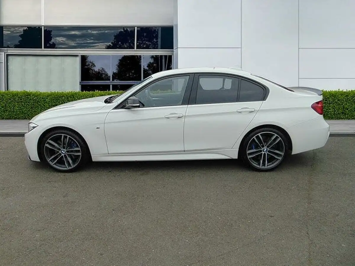 2018-bmw-3-series-20-320i-m-sport-shadow-edition-saloon-4d-big-4