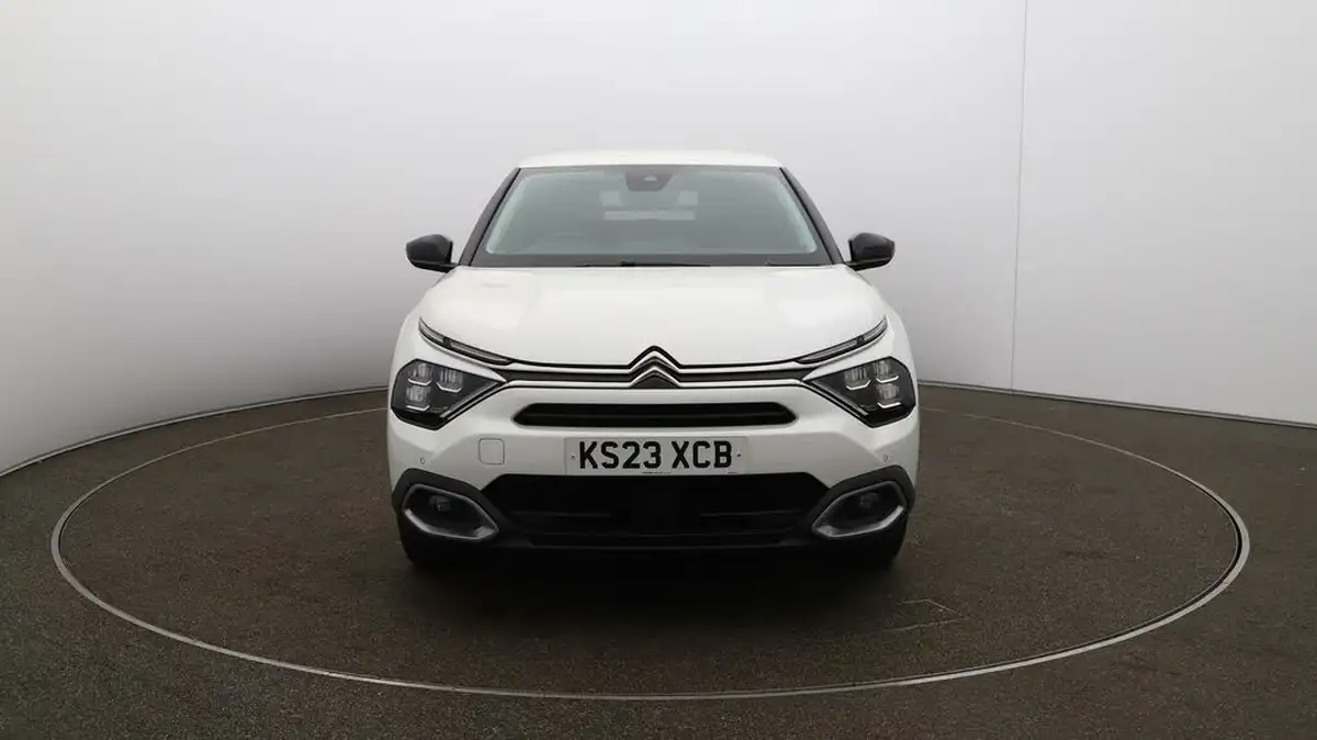 2023-citroen-c4-15bluehdi-shine-plus-big-2