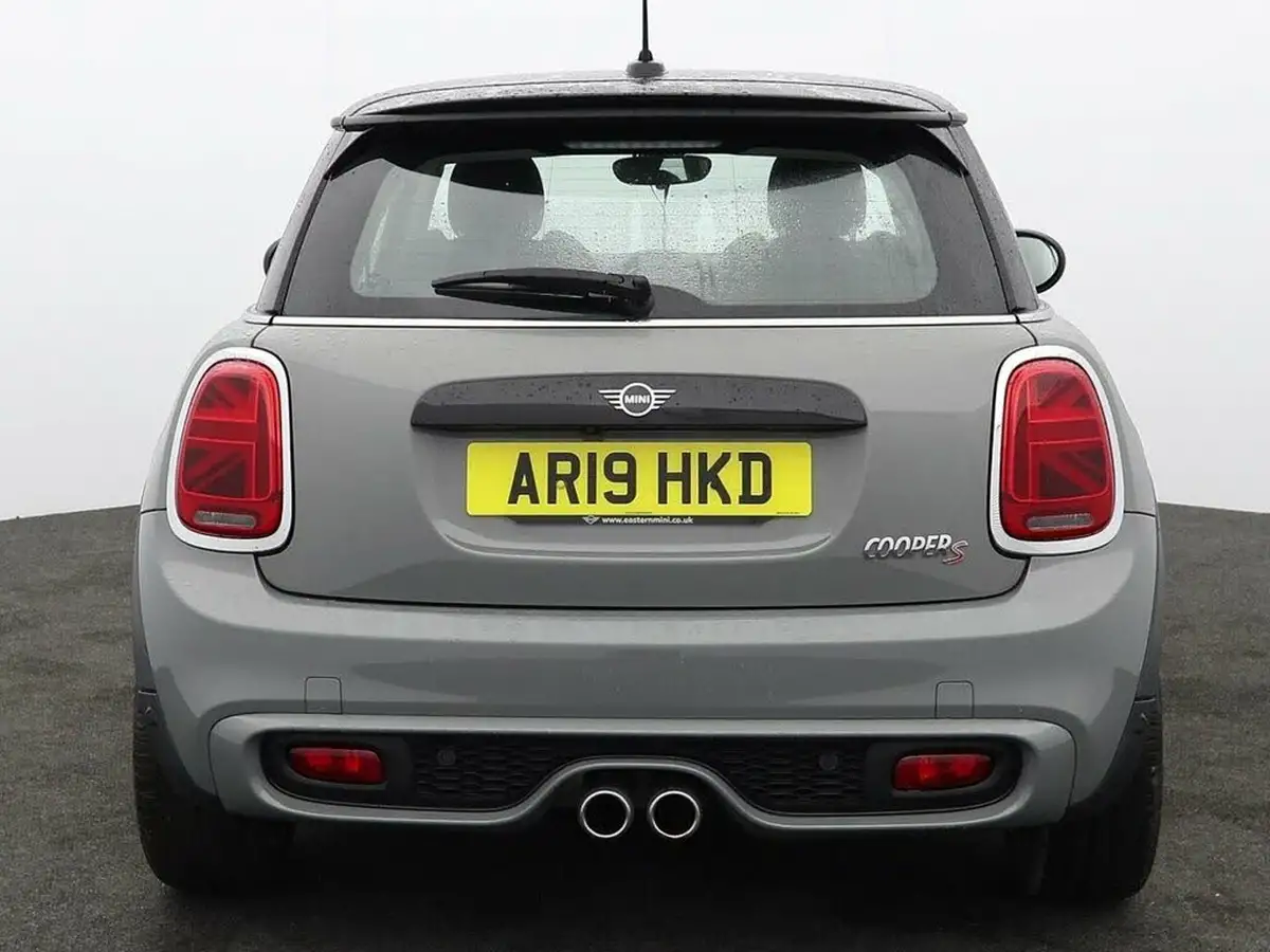 2019-mini-cooper-20-cooper-s-classic-189bhp-hatchback-3d-auto-big-9