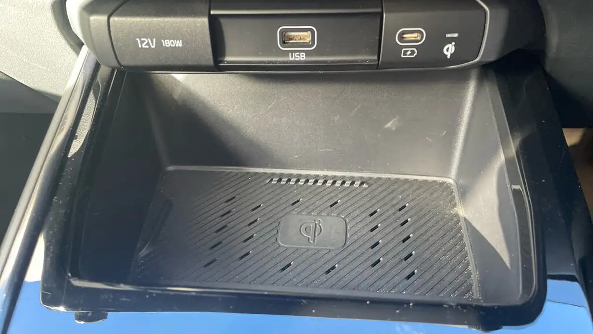 2023-kia-niro-ev-e-4-heat-pump-big-37