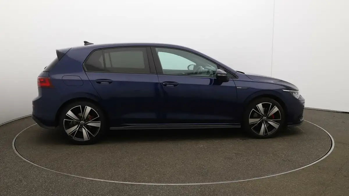 2022-volkswagen-golf-20tdi-gtd-big-8