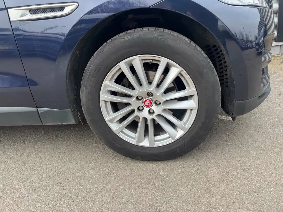 2018-jaguar-f-pace-20-i4d-prestige-180ps-auto-big-29