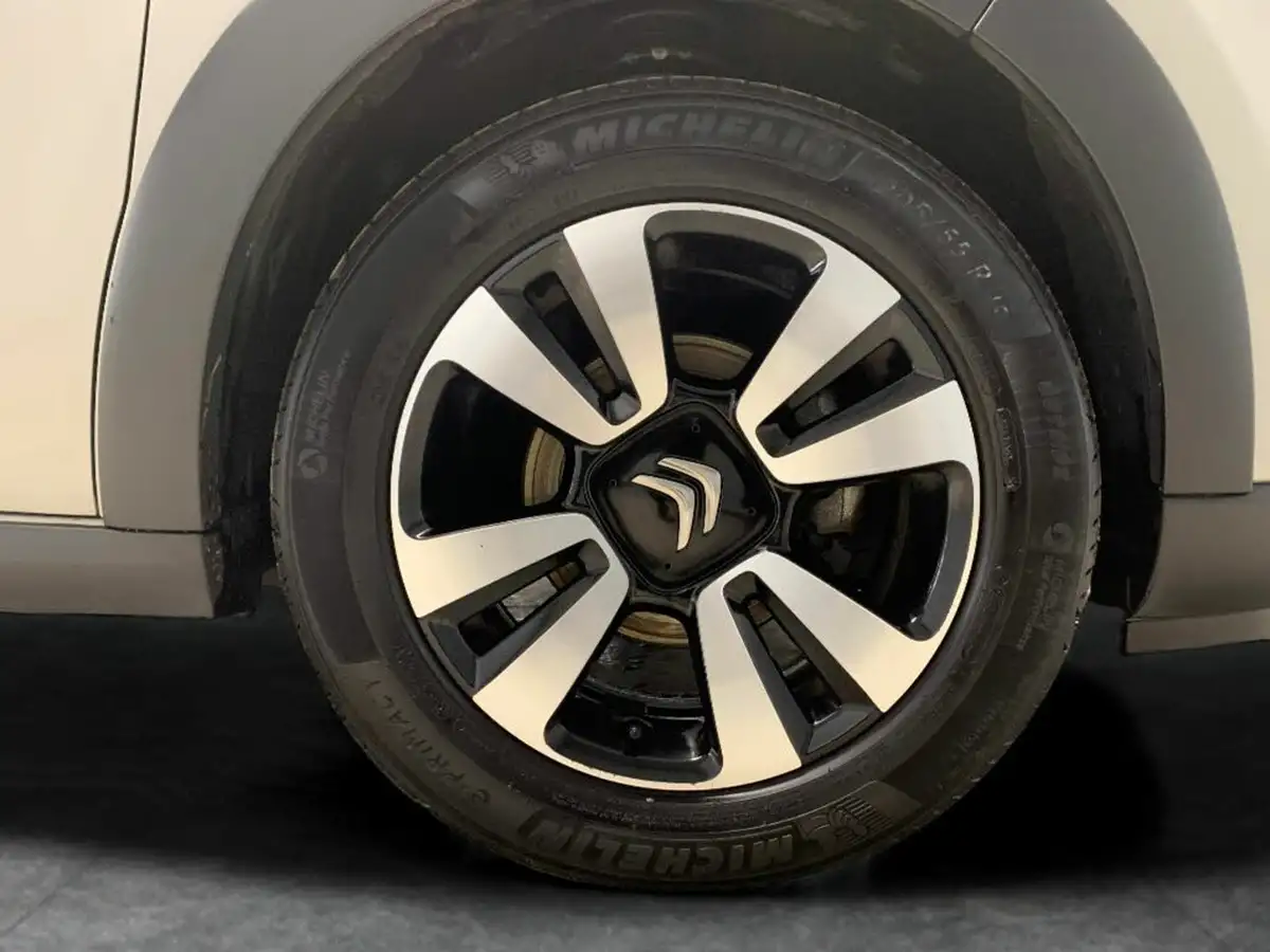 2022-citroen-c3-12-puretech-c-series-big-19