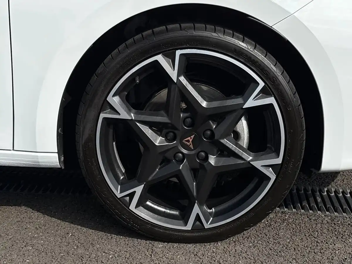 2024-cupra-leon-nf-15-tsi-v2-hatchback-big-22