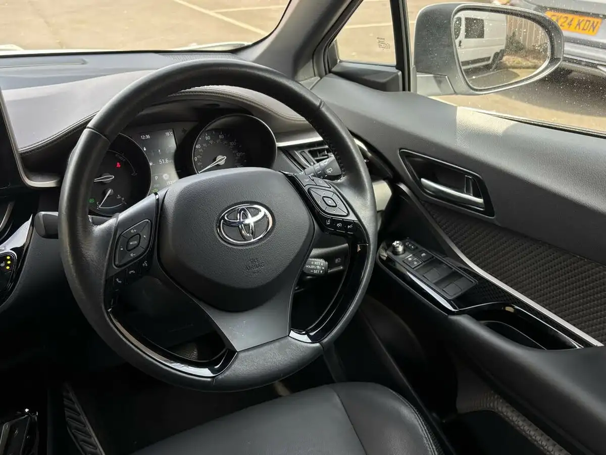 2023-toyota-c-hr-18-vvt-i-excel-120bhp-big-9