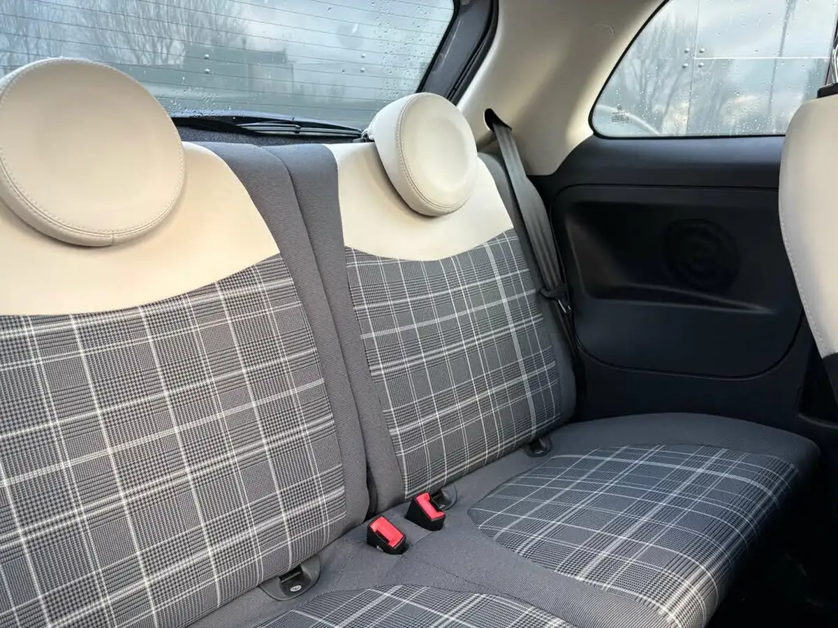 2018-fiat-500-12-lounge-big-30