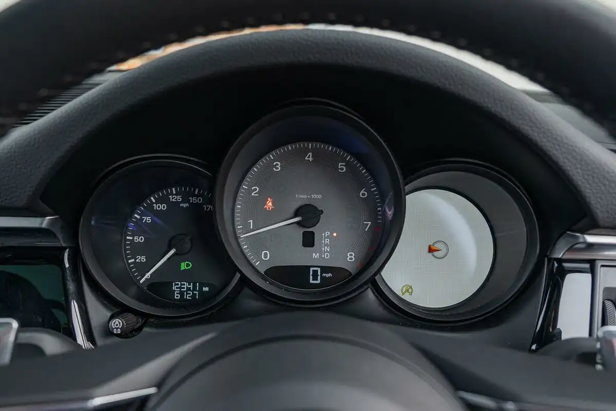 2022-porsche-macan-29-v6-s-big-44