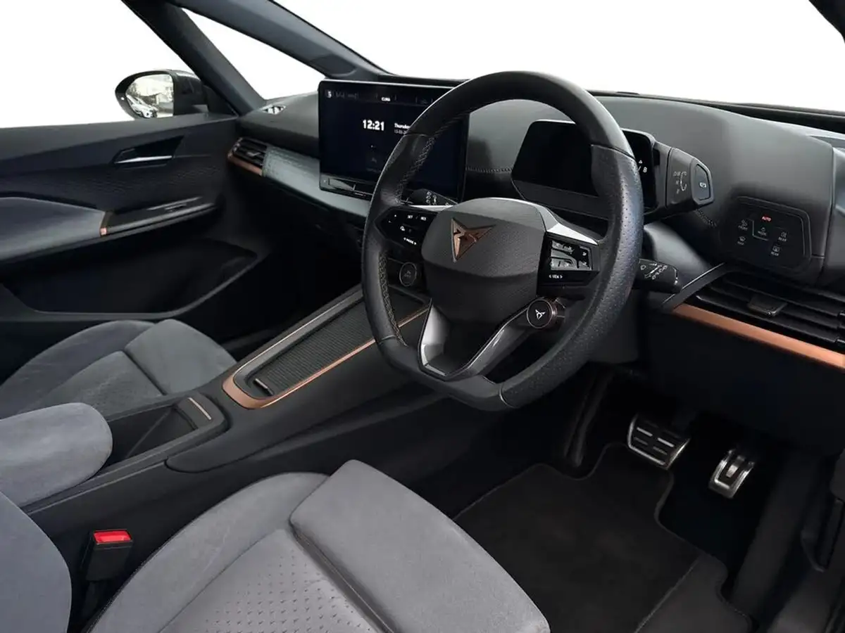 2022-cupra-born-e-v3-230ps-77kwh-e-boost-big-6