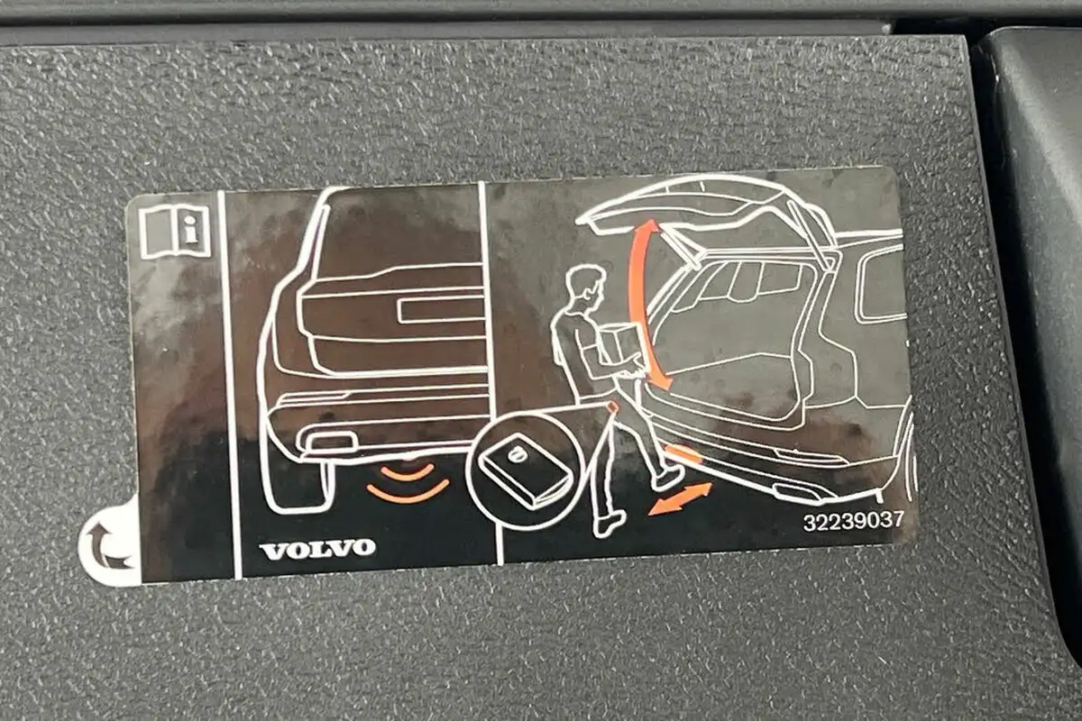 2019-volvo-xc60-20td-b5-r-design-pro-big-37
