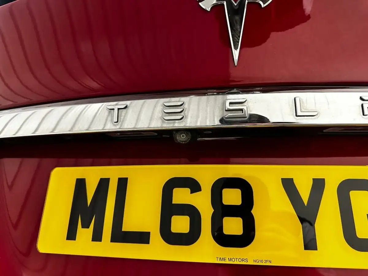 2018-tesla-model-x-e-75d-big-39