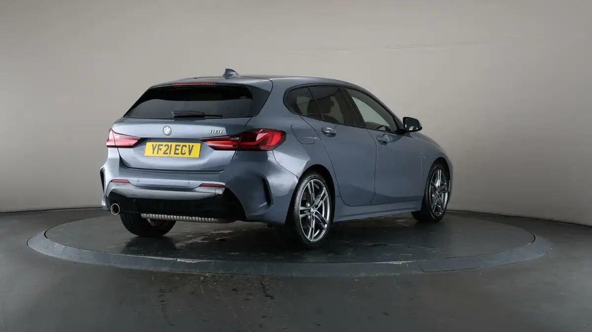 2021-bmw-1-series-15-118i-m-sport-lcp-dct-big-61