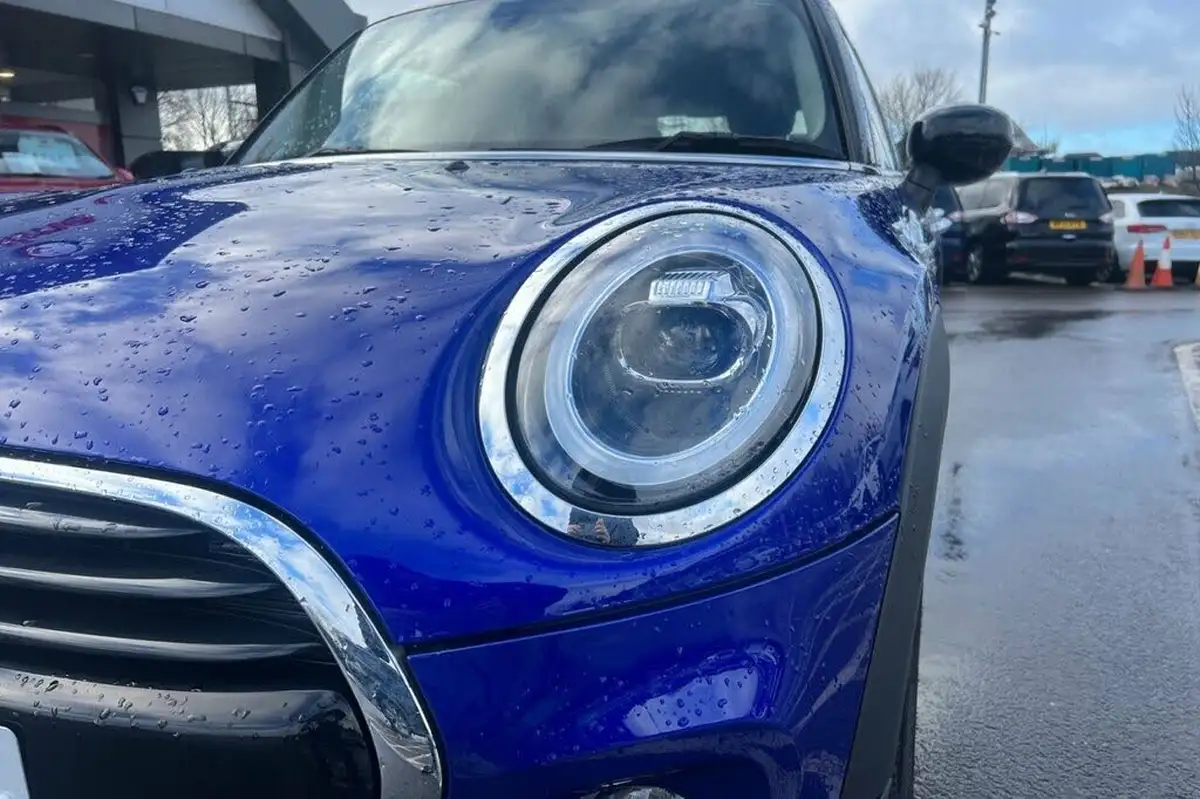 2019-mini-cooper-15-cooper-classic-hatchback-5d-big-27