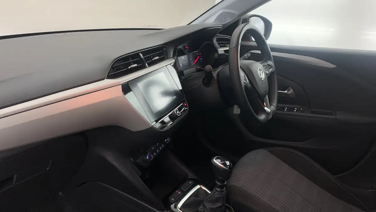 2022-vauxhall-corsa-12-turbo-se-edition-big-1