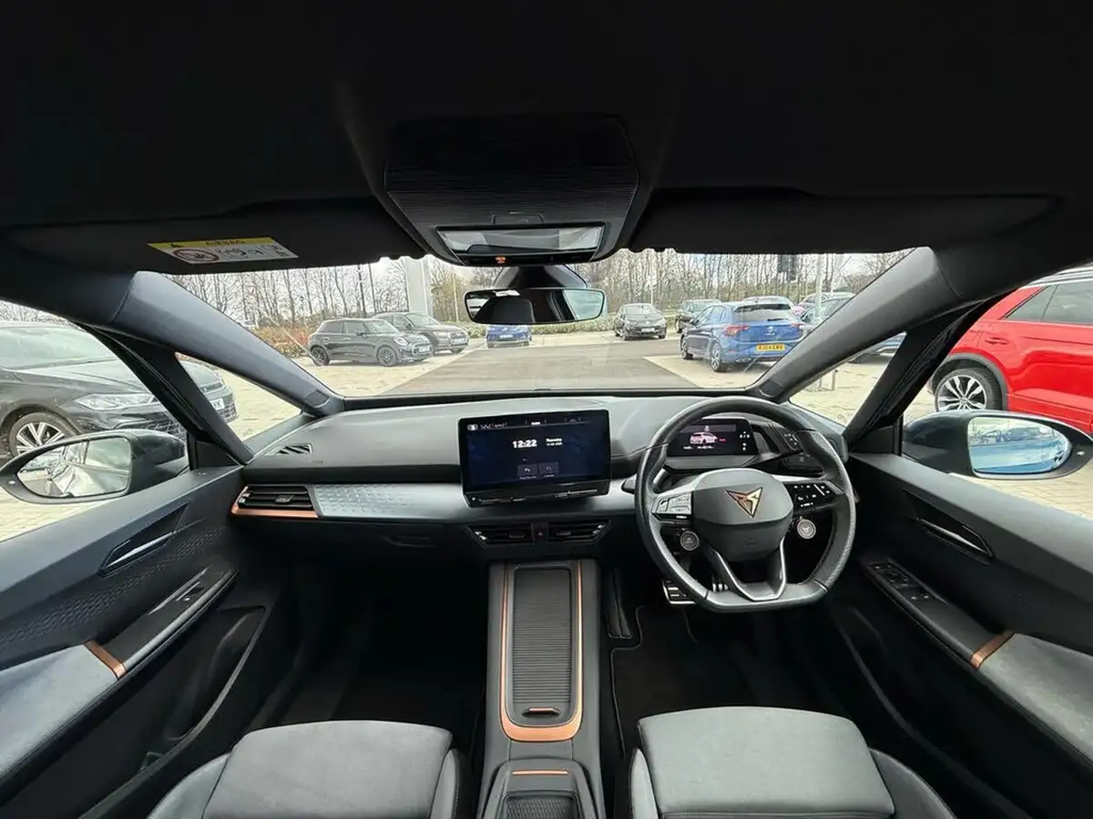 2022-cupra-born-e-v3-230ps-77kwh-e-boost-big-30