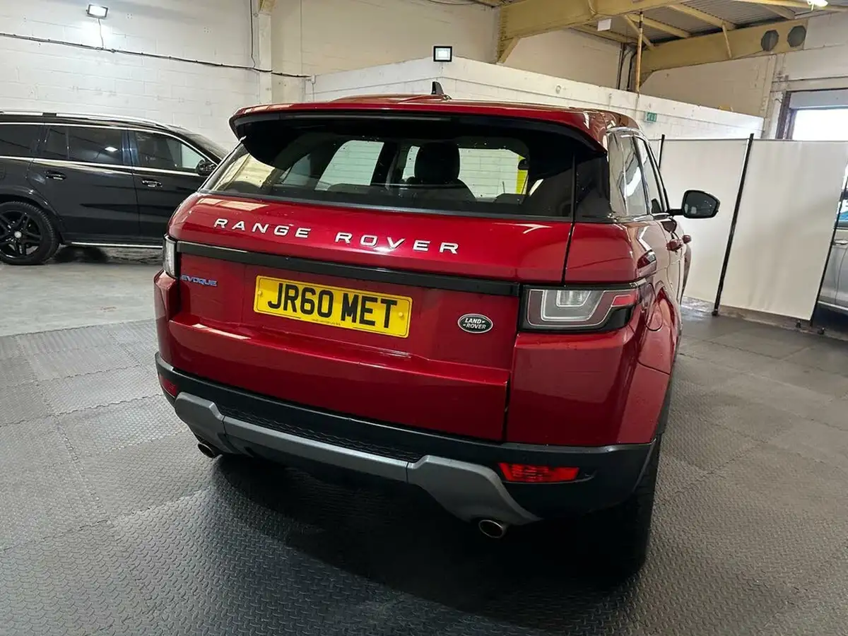 2015-land-rover-range-rover-evoque-20ed4-se-tech-hatchback-5d-big-20