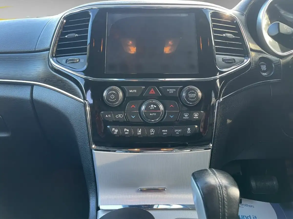 2019-jeep-grand-cherokee-30-multijet-ii-summit-big-11