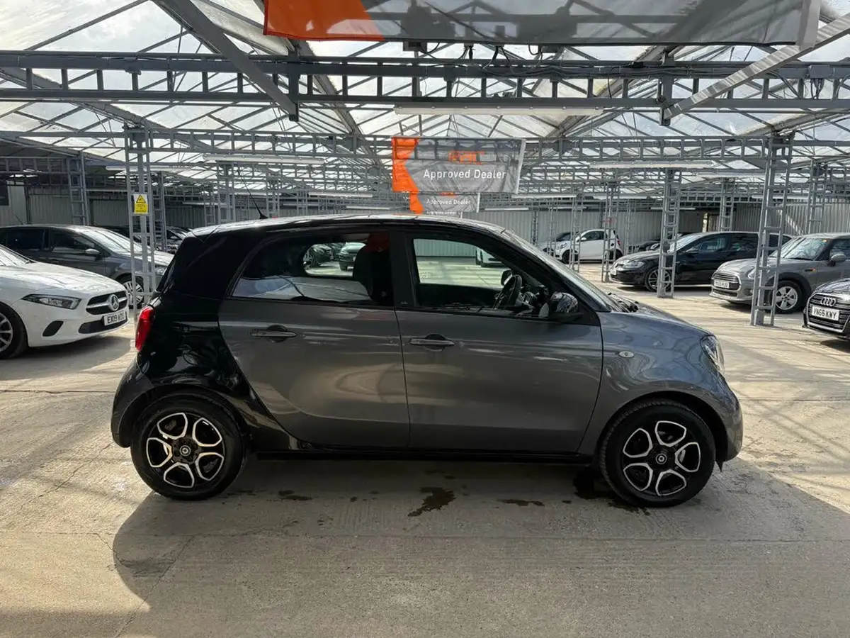 2017-smart-forfour-09-prime-90bhp-premium-plusss-twinamic-big-4