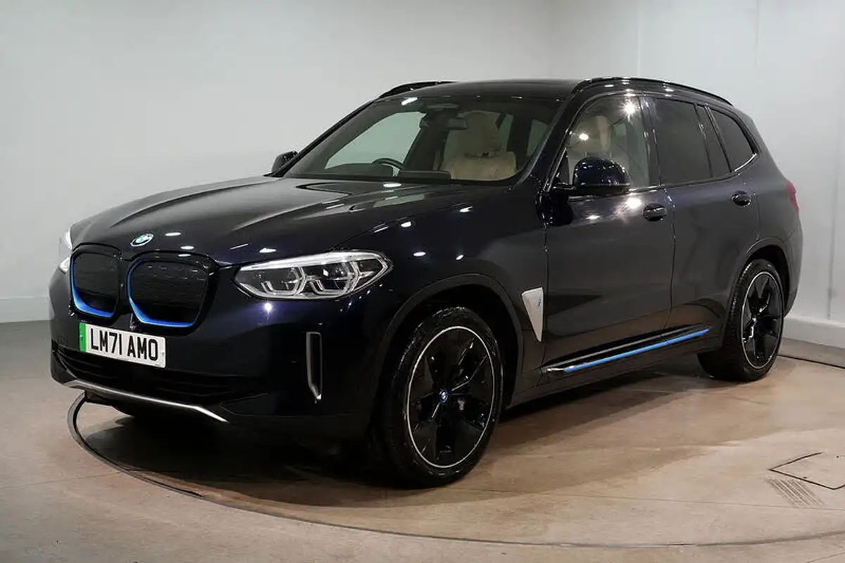 2022-bmw-ix3-e-premier-edition-pro-big-7