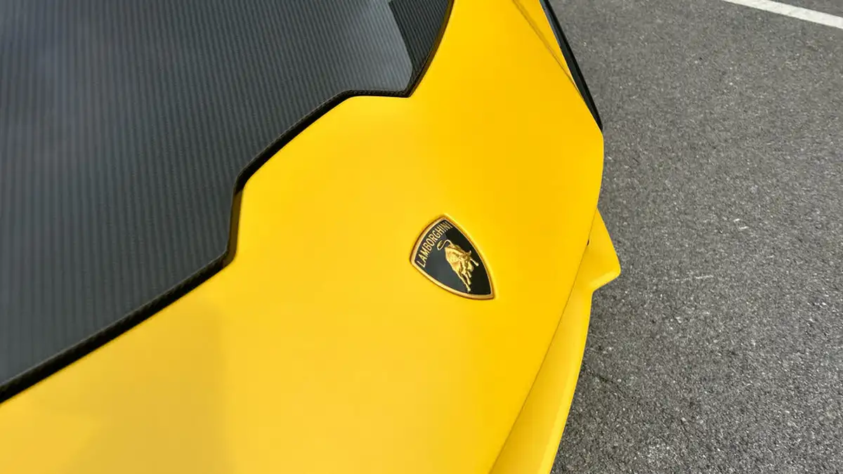 2024-lamborghini-huracan-big-10