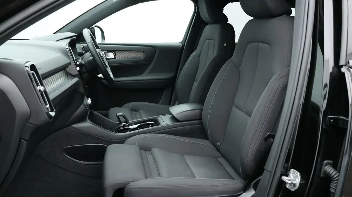 2021-volvo-xc40-e-twin-recharge-plus-big-14
