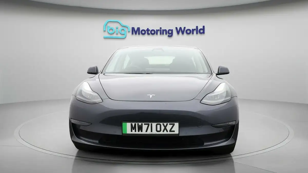 2021-tesla-model-3-e-long-range-awd-big-1